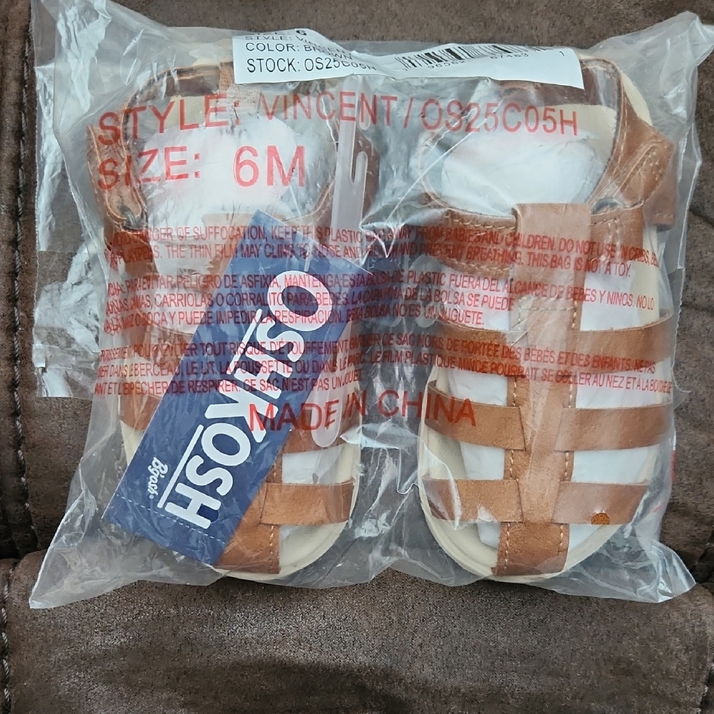 NWT OshKosh B'gosh Vincent Toddler Boy Tan Sandals - Picture 8 of 8